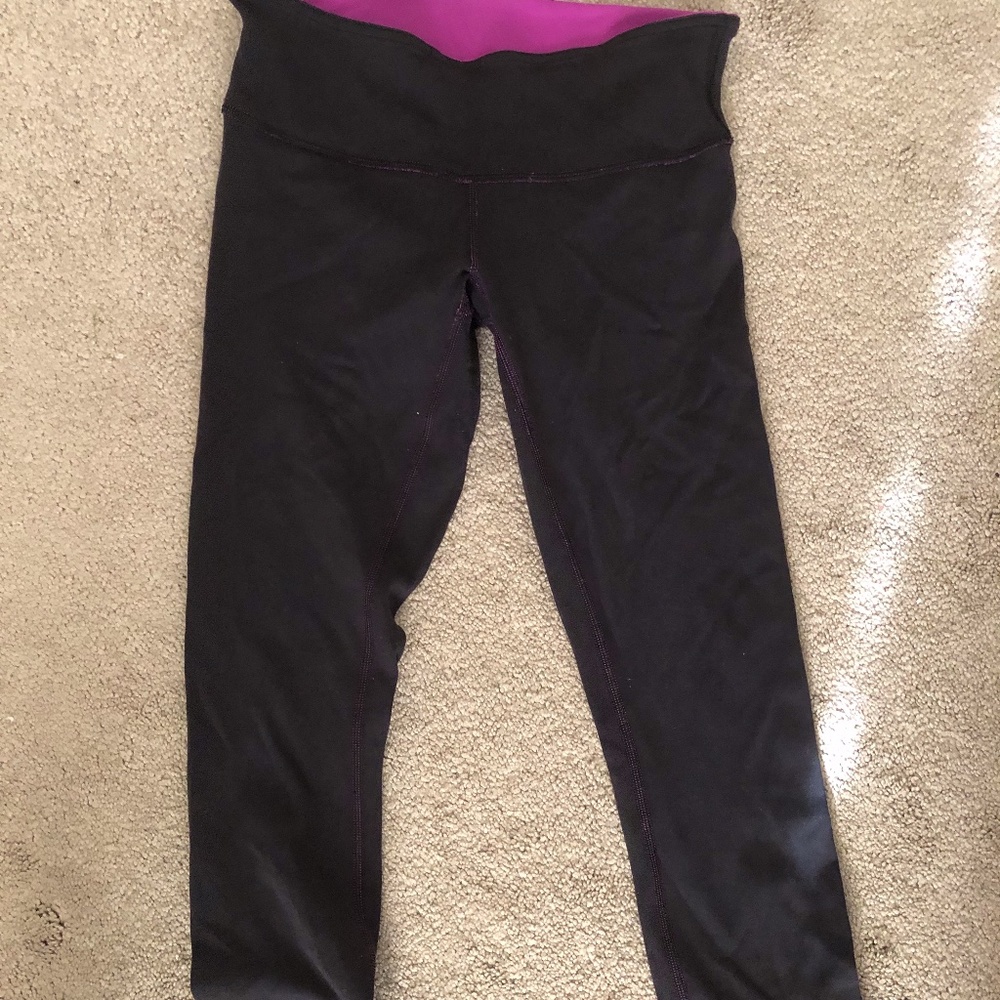 Lululemon Reversible Leggings Sz 6 21"